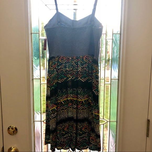 BUNDLE OF 2 DRESSES - Blue is NWT & Pink was worn only once! Both Large 11/13 - Picture 8 of 13